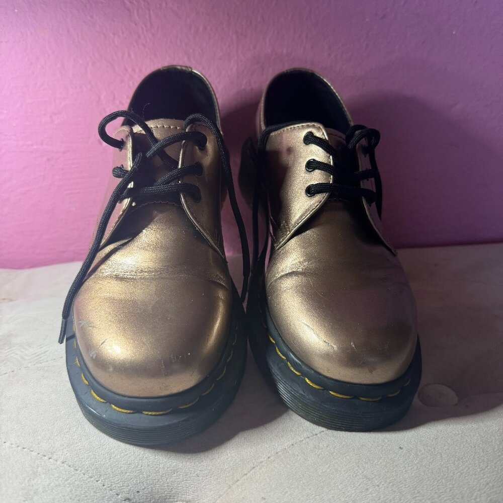 Dr. Marten Metallic Rose Gold Oxford